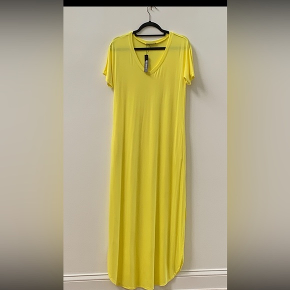 Yellow Maxi Huskary Dress - Picture 4 of 5